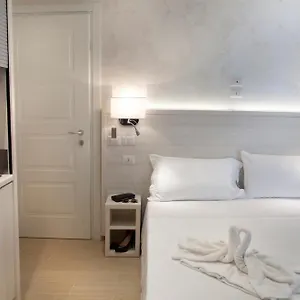 Maria Grazia Aparthotel